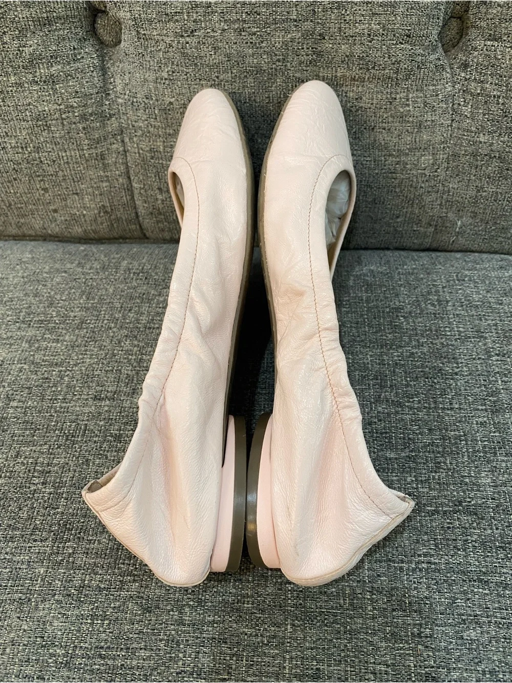 Vionic soft pale